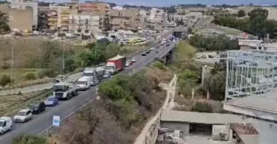 Traffico bloccato a Sciacca, lunghe code sulla 115 e nell’area interna dell’ospedale (Video)