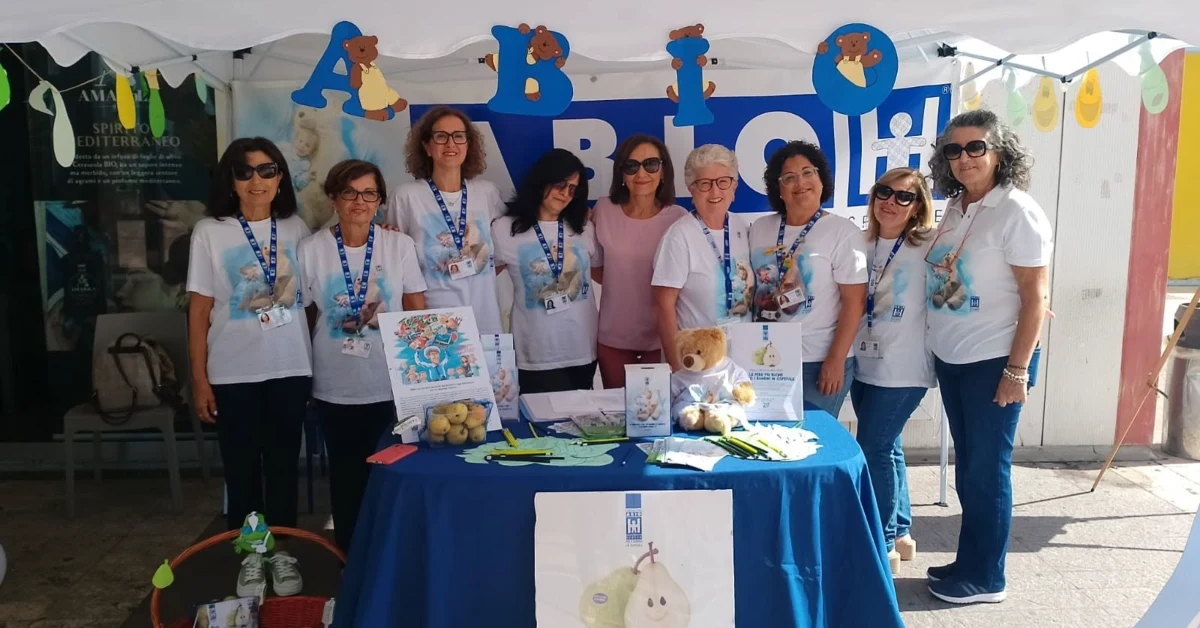 Volontari ABIO in piazza a Sciacca per la Giornata Nazionale a sostegno dei bambini ricoverati in pediatria