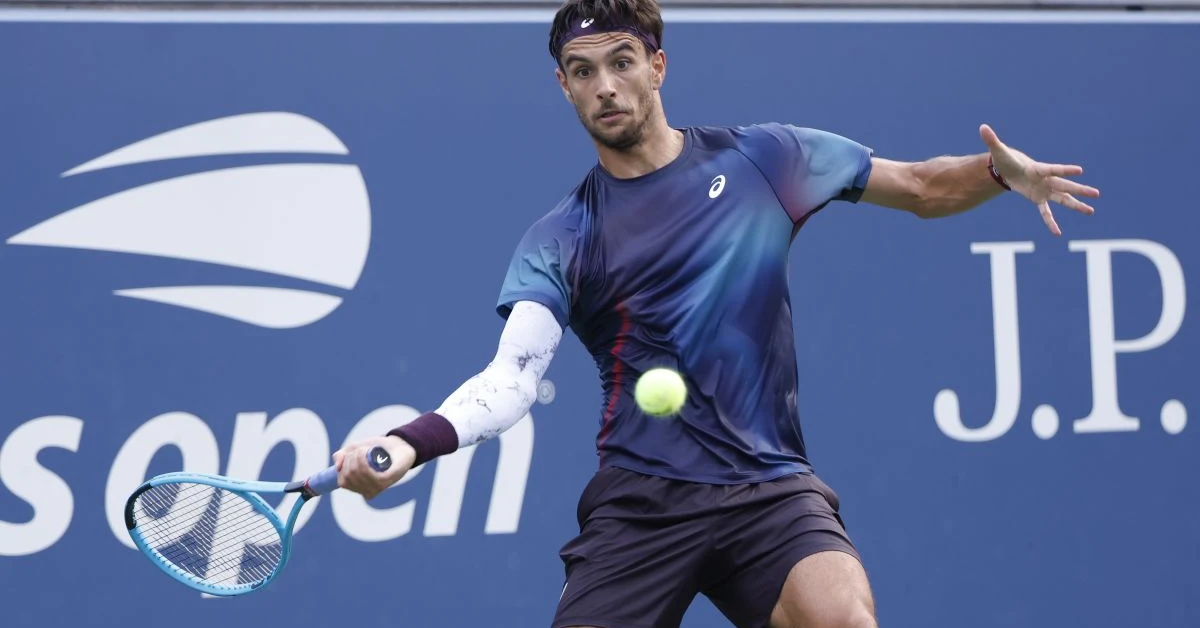 Lorenzo Musetti infortunato alla mano destra salta il Japan Open di Tokyo
