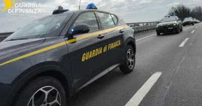 Droga, armi e discarica abusiva: cinque misure cautelari a Noto