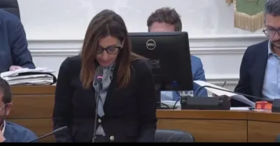 Consiglio comunale, approvati il nuovo regolamento della Biblioteca e la mozione sulla viabilità alternativa alla Belvedere