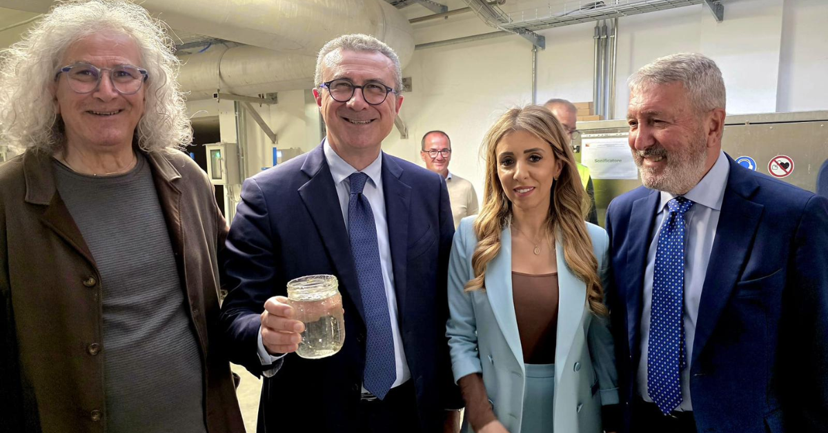 Consegna del nuovo depuratore di Agrigento con Toto Cordaro, Franco Miccichè, Danila Nobile ed Emanuele Schembri durante la visita all’impianto.