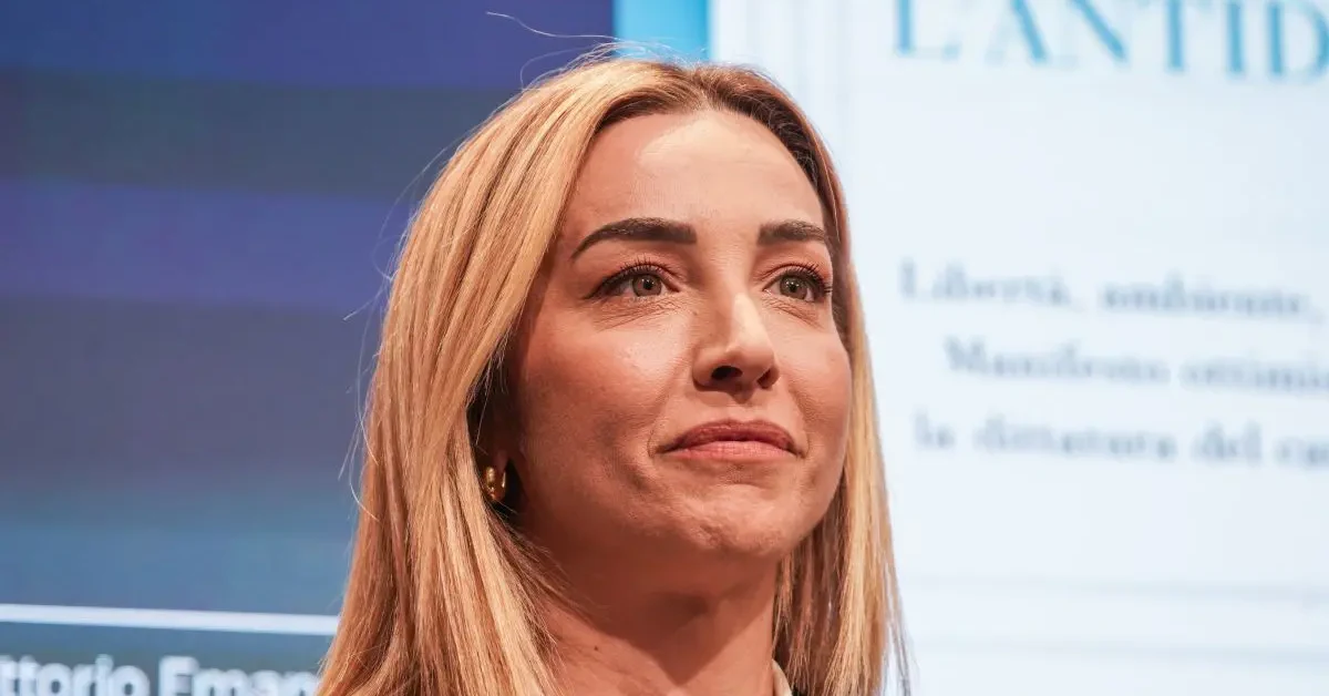 Silvia Salis, sindaca di Genova, ospite a Che tempo che fa: rifiuta il ruolo di federatrice del campo largo