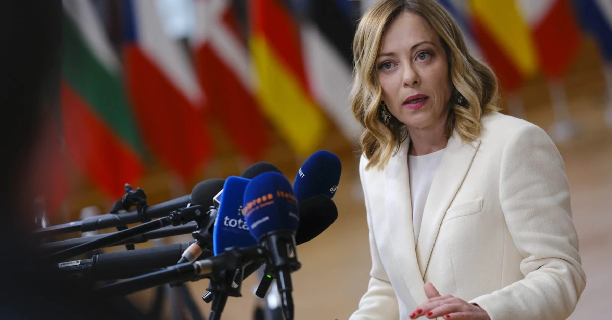 Giorgia Meloni al Consiglio europeo a Bruxelles annuncia l'accordo con l'Ue sul decreto bollette