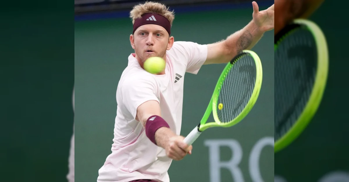 Davidovich Fokina esulta dopo la rimonta in finale contro Jodar al Masters 1000 di Shanghai