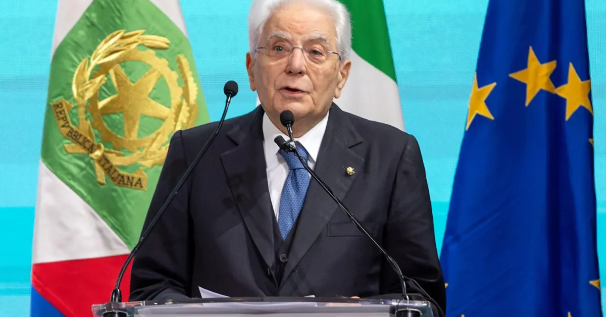 Sergio Mattarella alla cerimonia inaugurale dell'Assemblea nazionale delle Province italiane a Imperia