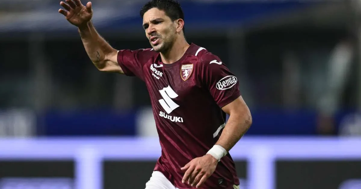 Simeone esulta dopo il gol del Torino contro il Parma al Tardini