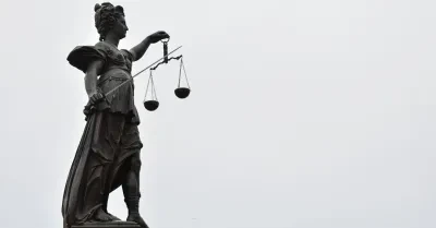 Congedo straordinario 104, indennità massima giornaliera stimata a 122,60 euro per il 2027