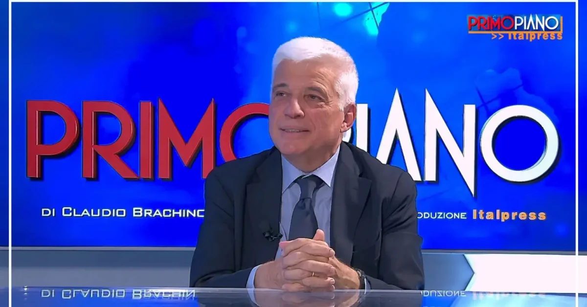 Francesco Giambrone presidente AGIS interviene al convegno La Canzone Popolare Live sul Codice dello Spettacolo