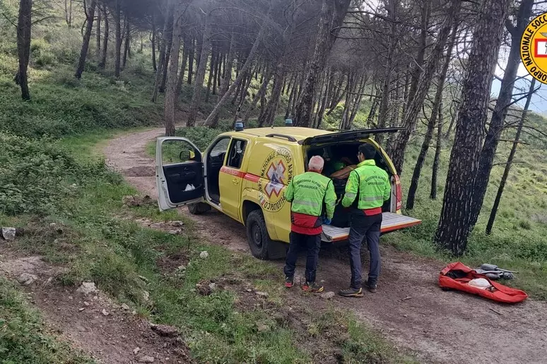 Tragedia nell’entroterra palermitano: muore un endurista di 59 anni