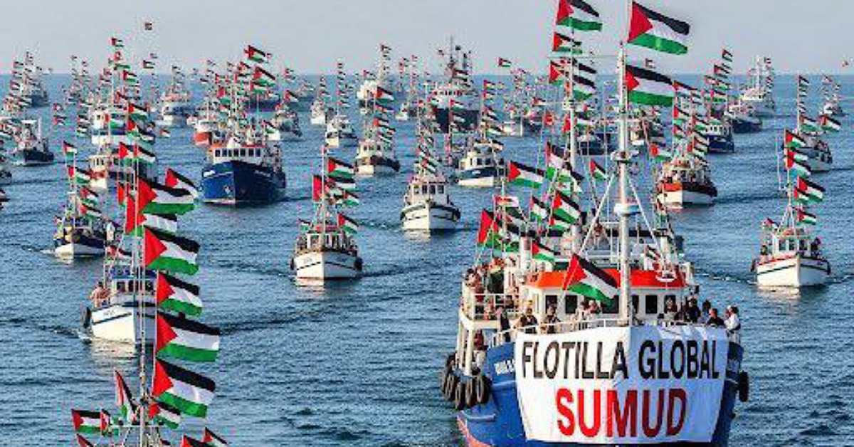 Flotilla internazionale salpa da Augusta: decine di barche in viaggio verso Gaza