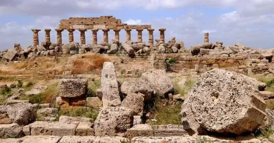 Fiera del libro a Selinunte tra cultura e templi antichi