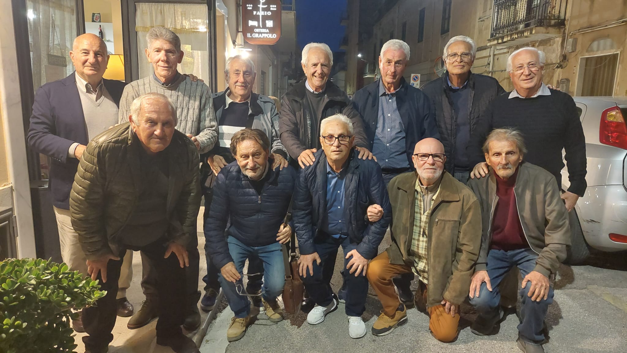 Gli Allievi dello Sciacca anni Sessanta di Giuffrè a cena con Antonio Verde (Video)