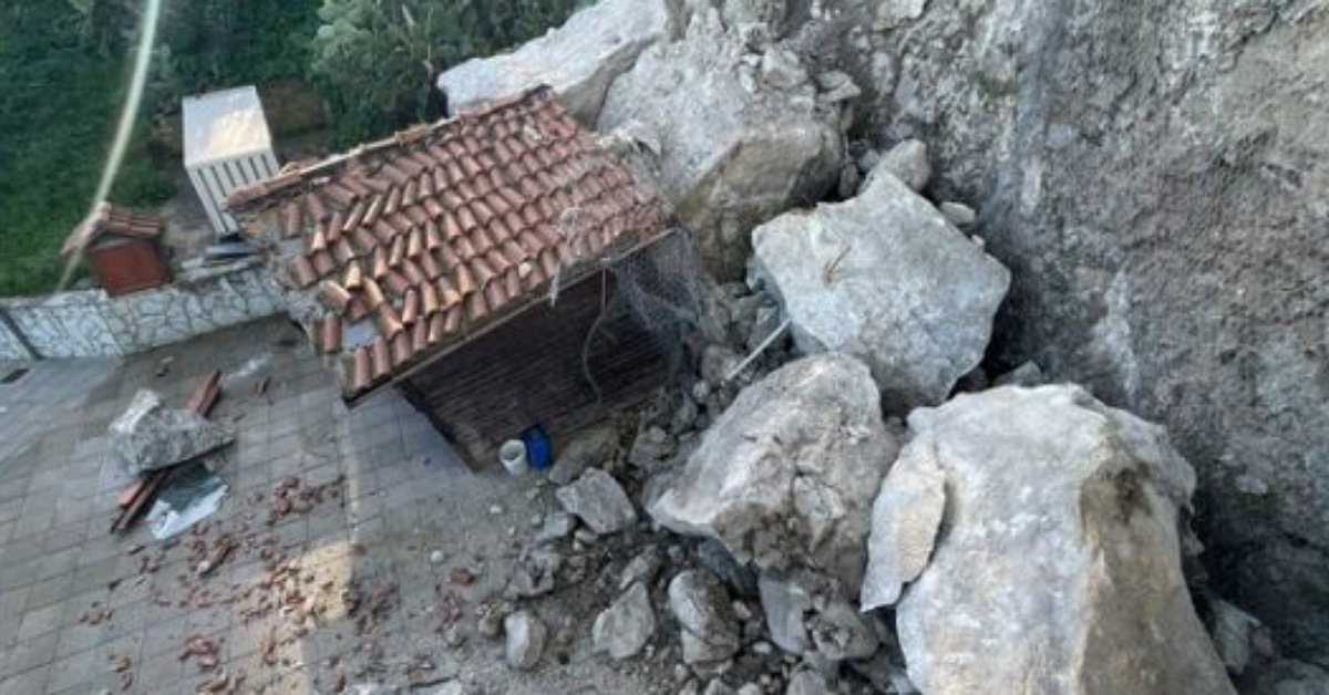 Frana a Sutera, evacuazioni e strada chiusa: il Comune sollecita interventi urgenti