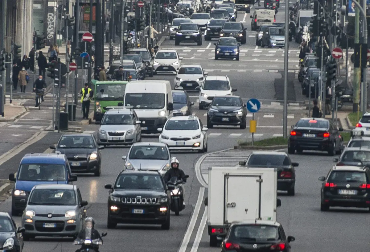 A marzo in crescita il mercato dell’auto, immatricolazioni +7,6% su base annua