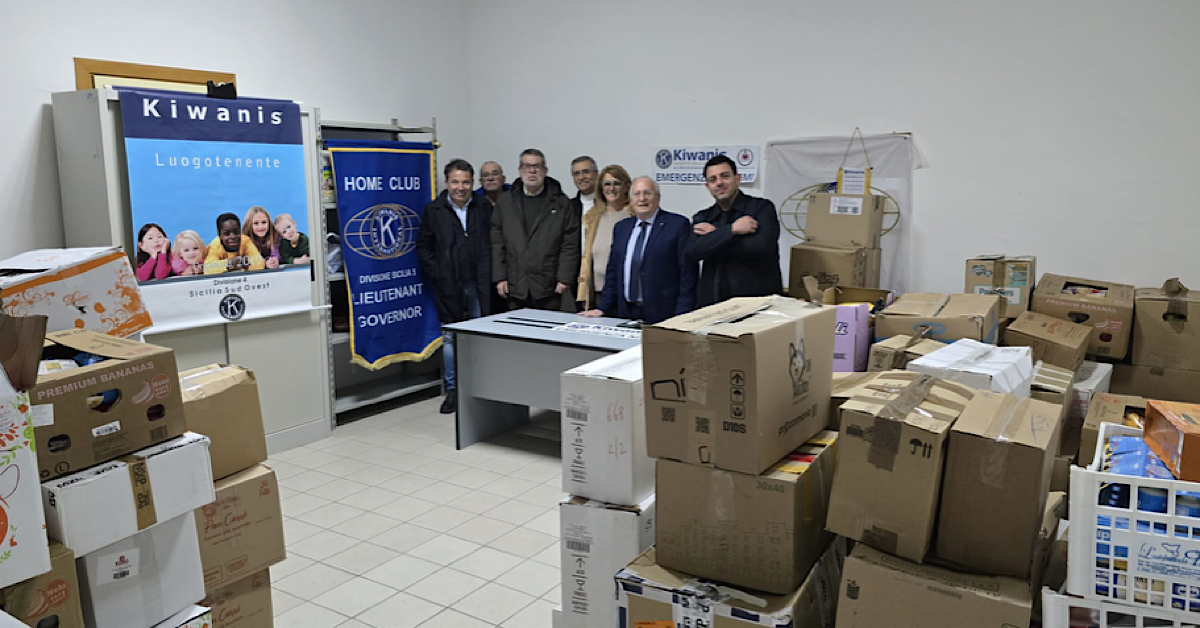 Niscemi, il Kiwanis consegna beni alle famiglie colpite dalla frana