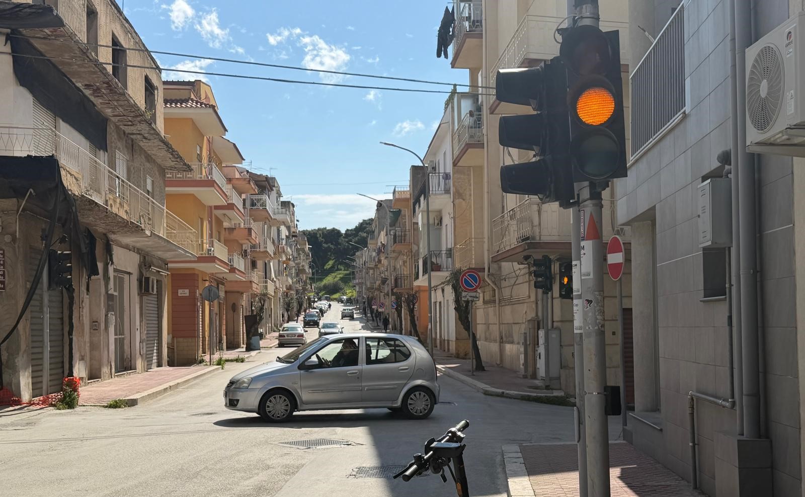 Semafori spenti a Sciacca, servono decine di migliaia di euro per ripararli