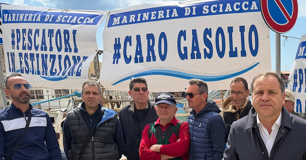 Pesca in crisi, marinerie ferme e sit-in a Sciacca (Video)