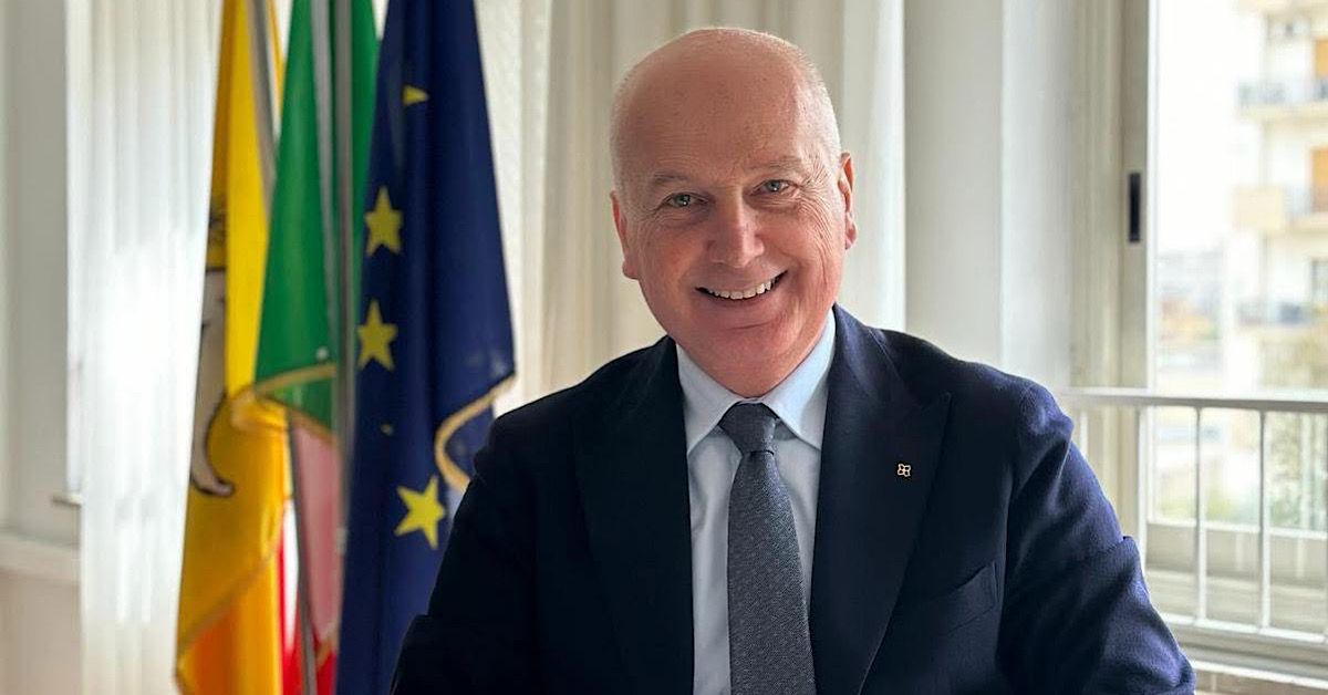 Messina, il manager del Policlinico Salvatore Iacolino non risponde ai pm: è indagato per concorso esterno in associazione mafiosa