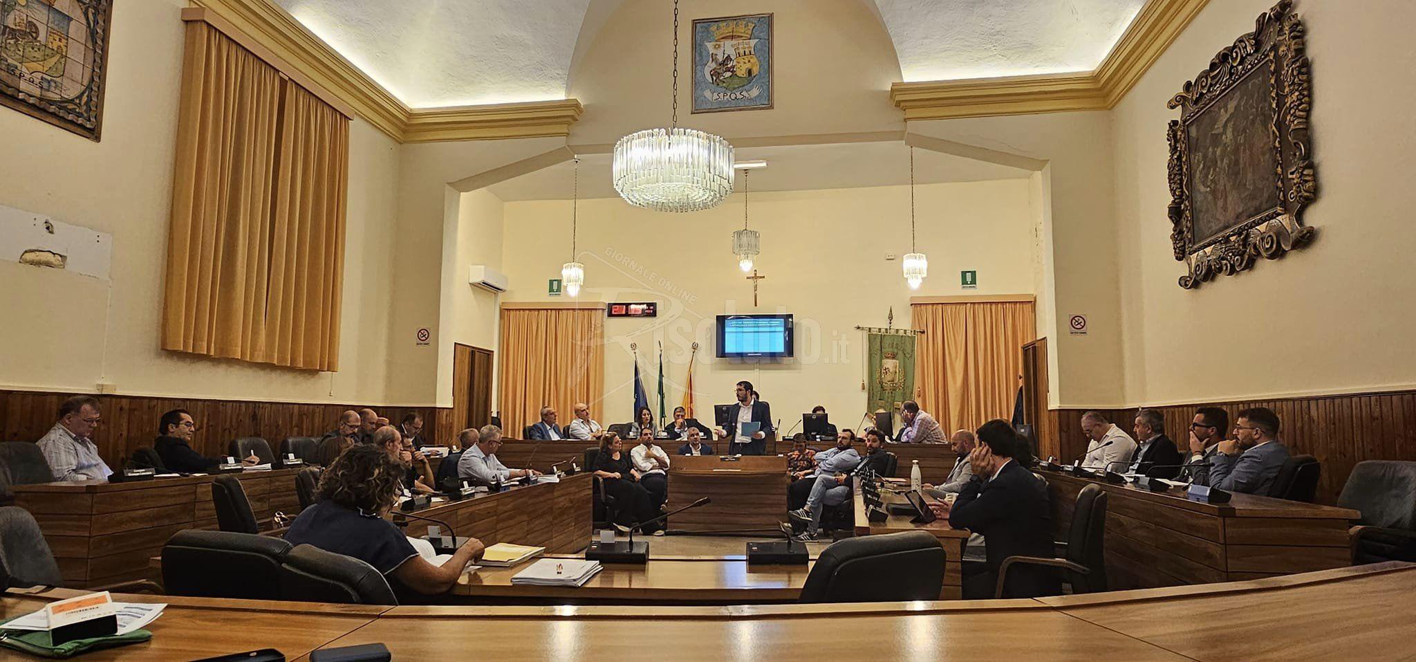 Consiglio comunale di Sciacca, dopo la bagarre arriva l’Unita’ di Pedagogia Scolastica