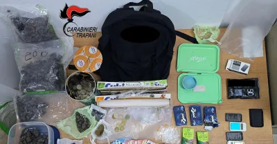 Campobello di Mazara, scoperti in casa oltre 1,5 kg di droga: arrestato un uomo di 47 anni