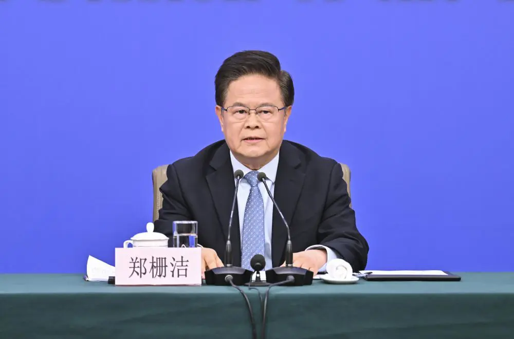 Cina, industrie emergenti supereranno 10.000 mld yuan nel 2030