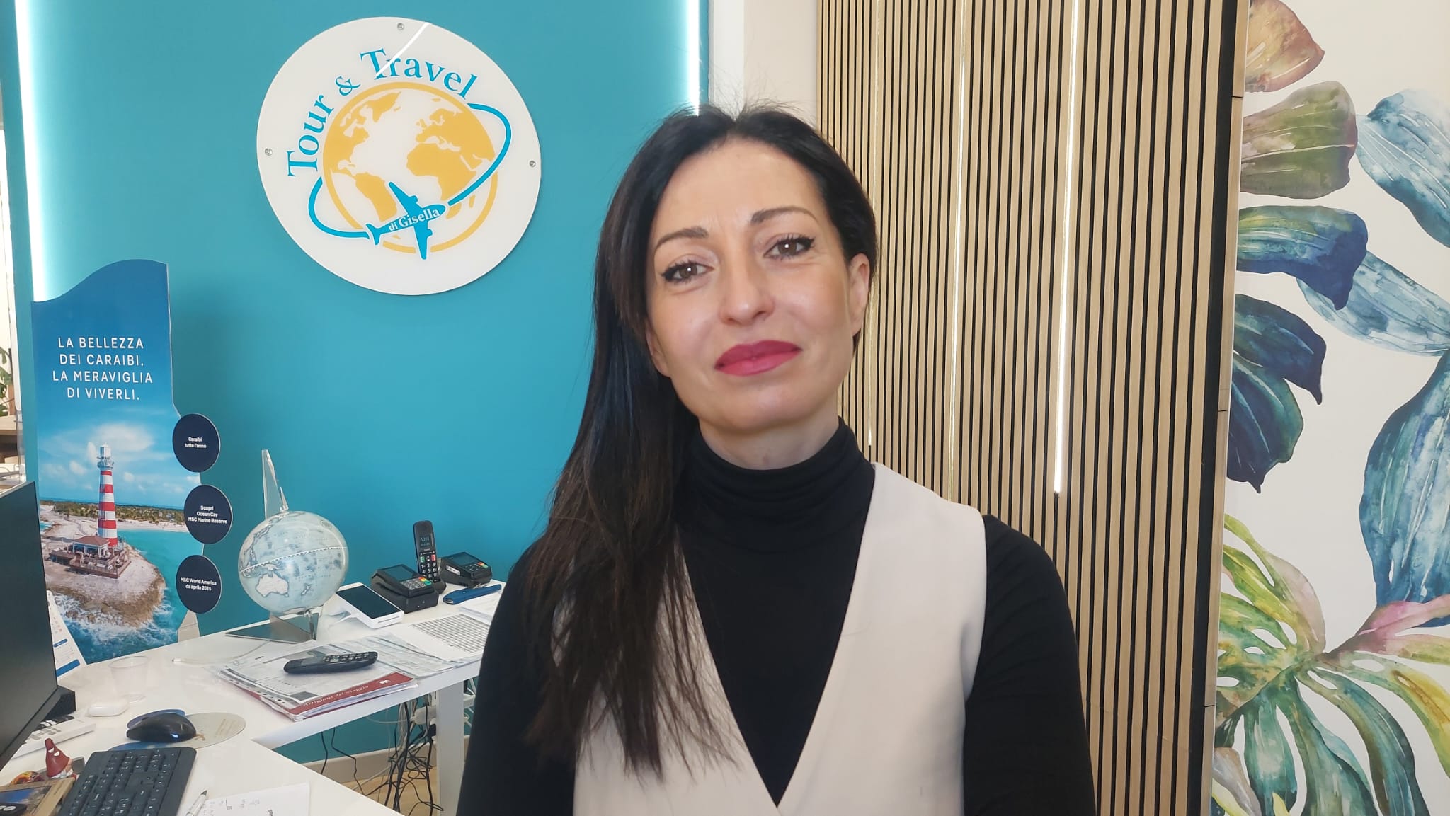 Crisi in Medio Oriente ed effetto domino sulle partenze, l'agente di viaggio: "Riscopriamo l'Europa" (Video)