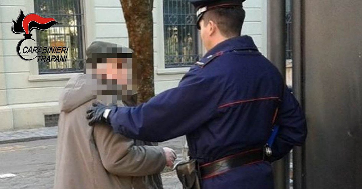 Castelvetrano, i Carabinieri in campo contro le truffe agli anziani: 18 incontri e oltre 750 cittadini raggiunti