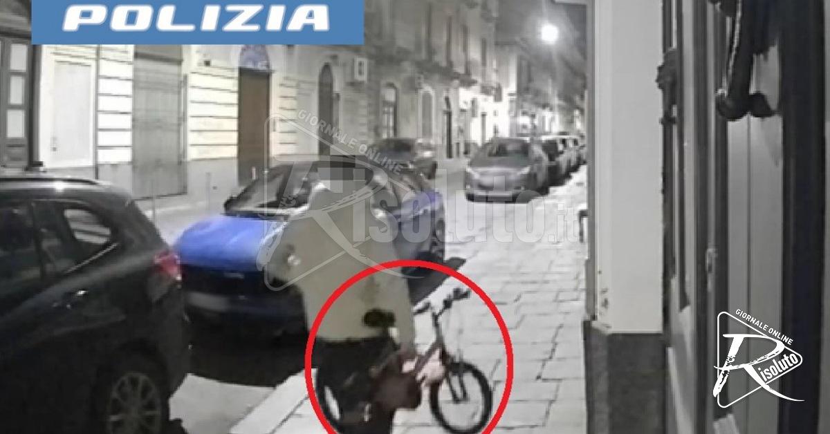 Ladro seriale arrestato dalla Polizia: incastrato dalle telecamere di videosorveglianza