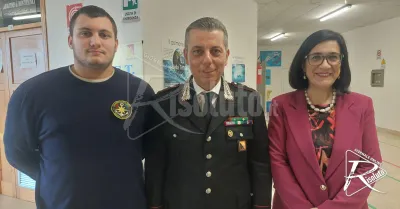 L'Arma dei Carabinieri a scuola, incontro al Don Michele Arena di Sciacca (Video)