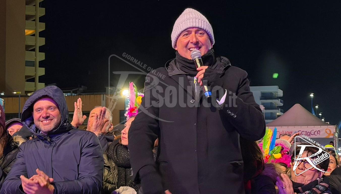 Il Carnevale di Sciacca archivia con successo la prima fase, Salvaggio: "Festa bellissima" (Video)