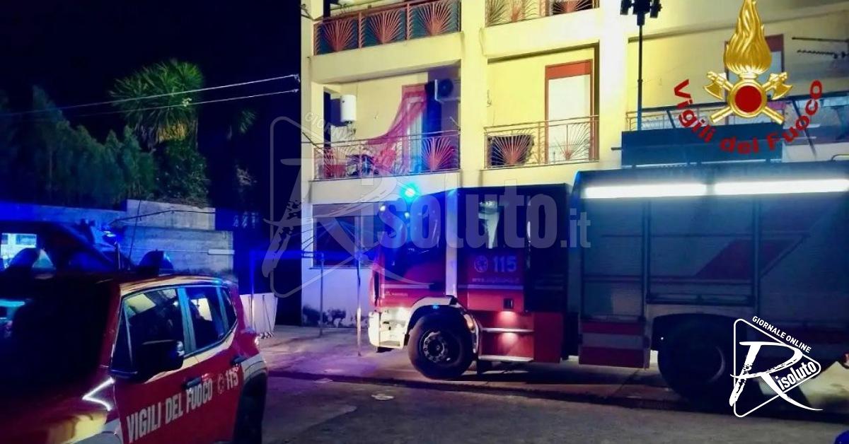Menfi, incendio nella notte in una villetta in contrada Cinquanta: nessun ferito