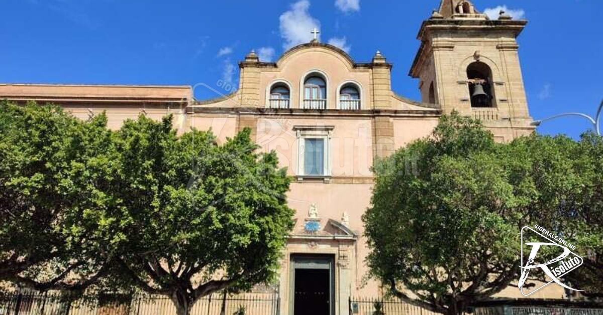 Palermo, parroco dice no ai cani "paggetti" alle nozze