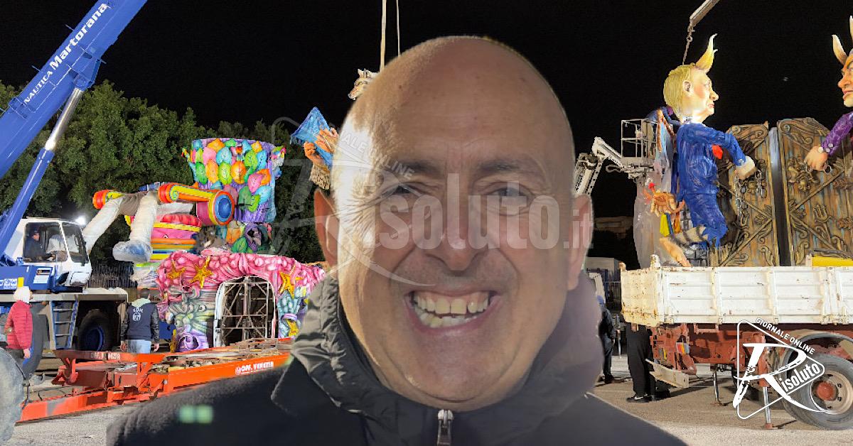 Carnevale di Sciacca, Sasà Salvaggio in piazza La Rosa: “I carri belli come sempre” (Video)