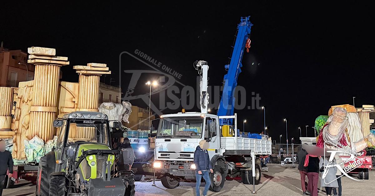 Carnevale di Sciacca 2026, carri in piazza La Rosa che diventa un cantiere a cielo aperto