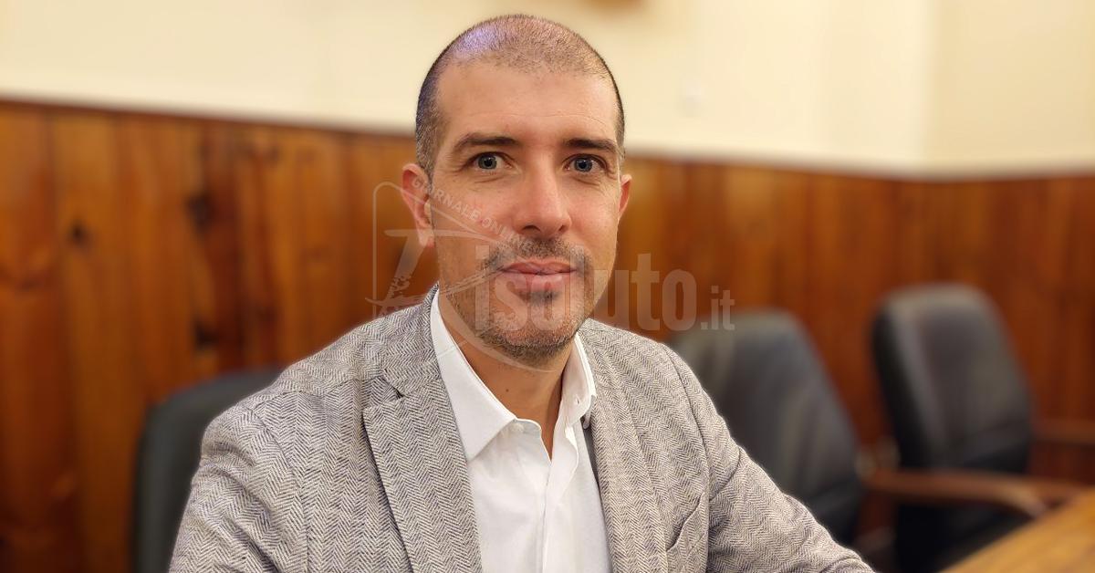 Viale Siena tra buche e lampioni spenti: interrogazione di Lorenzo Maglienti