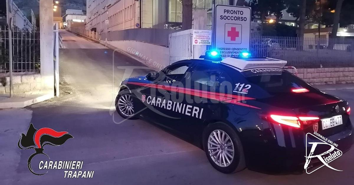 Trapani, parto in auto scortato dai carabinieri