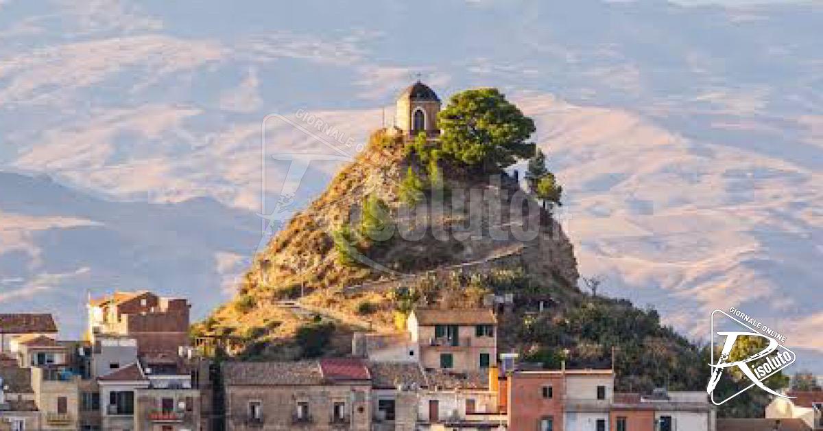 Frane e rischio crolli, bando da 4,6 milioni per mettere in sicurezza Monte Calvario 