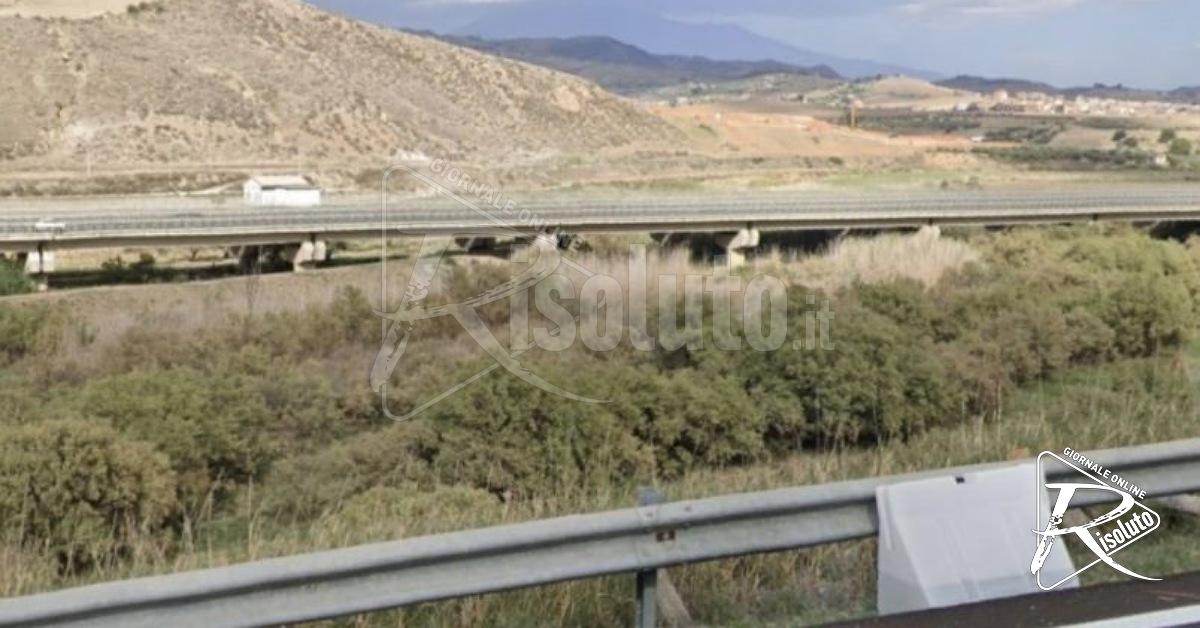 Dittaino, aggiudicata la gara per il progetto esecutivo: al via la messa in sicurezza del fiume