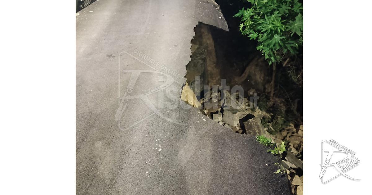 Crolla un muro in via San Paolo a Sciacca, due famiglie evacuate