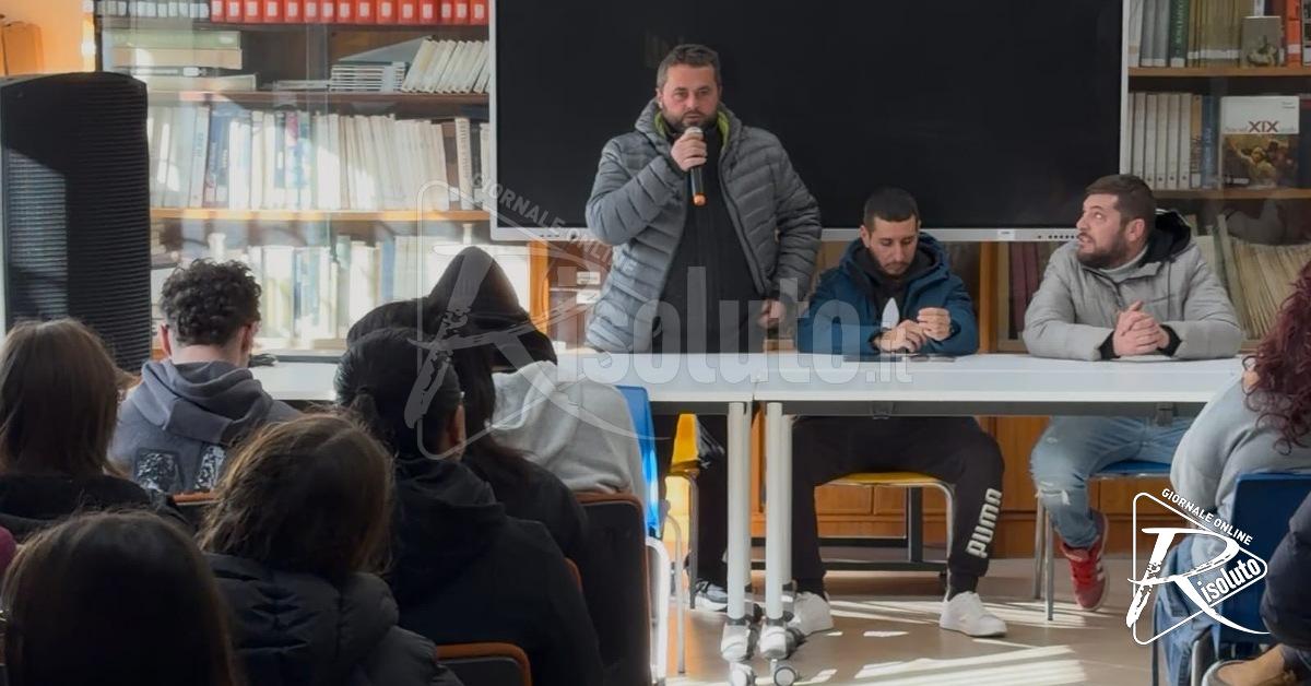 Carnevale di Sciacca – L’arte del riciclo”: tradizione, giovani e sostenibilità per i 400 anni