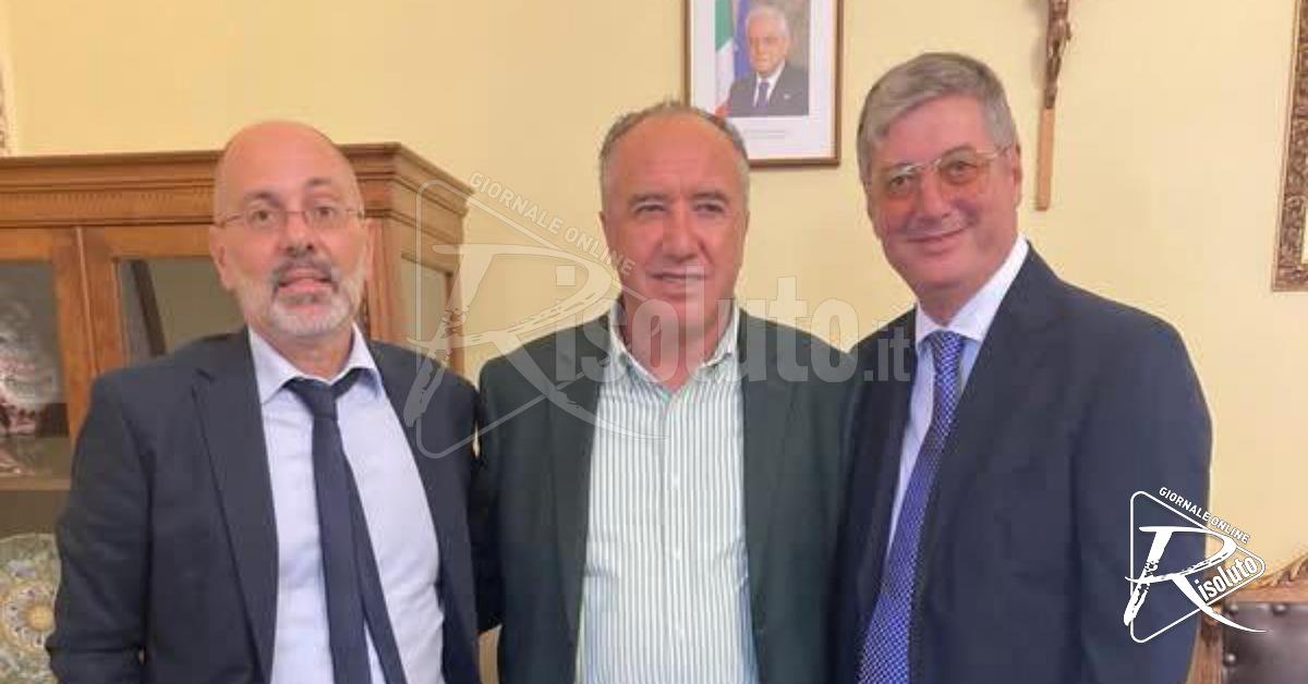 Maxischermi outdoor per la promozione turistica, compiacimento da Ambrogio e Grassadonio