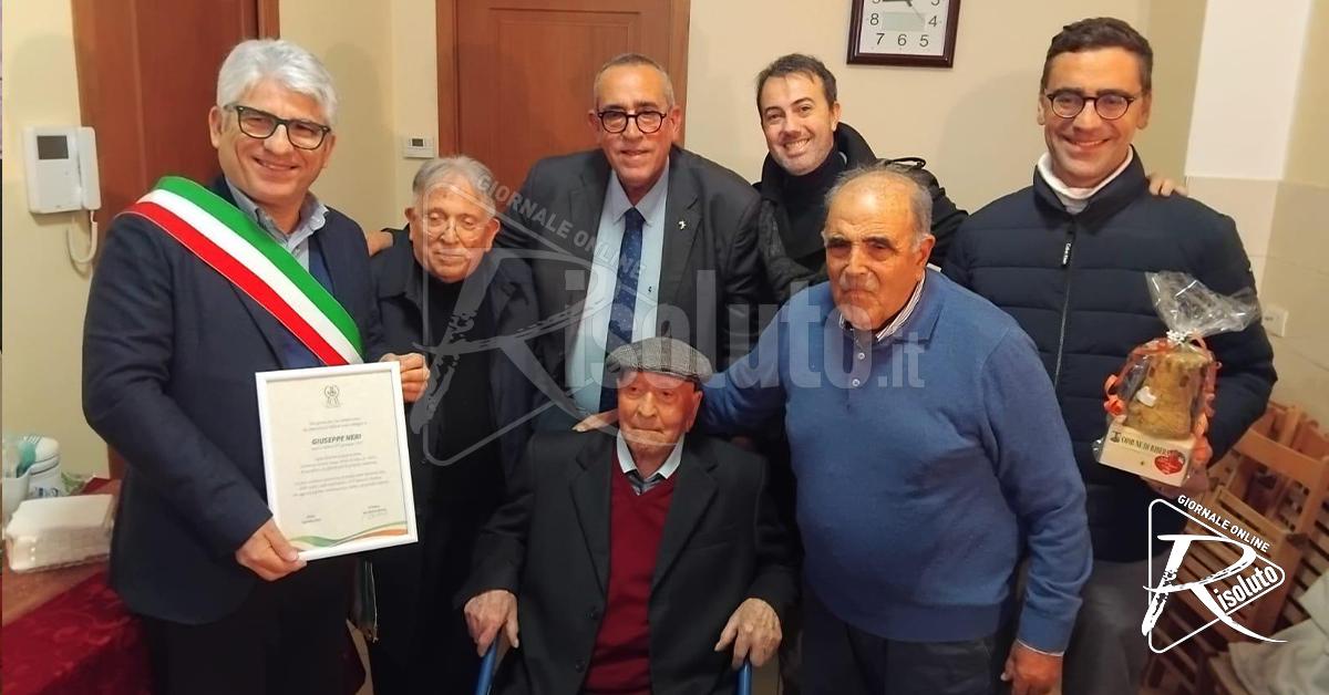 Ribera in festa per i 109 anni di Giuseppe Neri: “Buona salute a tutti” (Video)