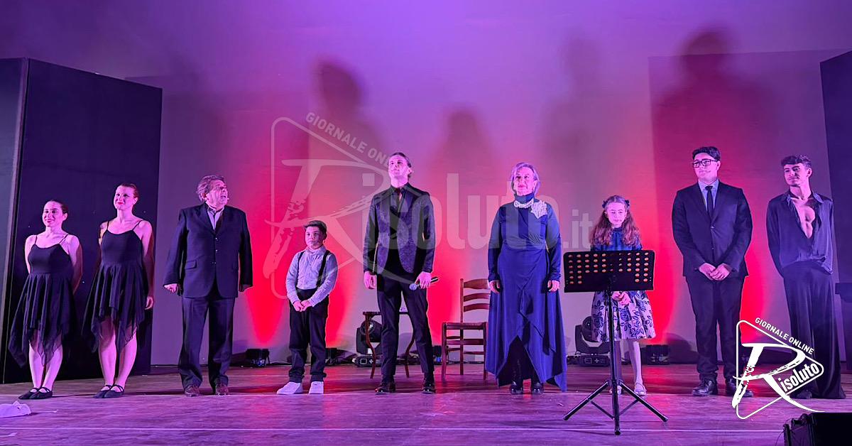 Gabriele Carbone protagonista di “E venne la luce” al Samonà