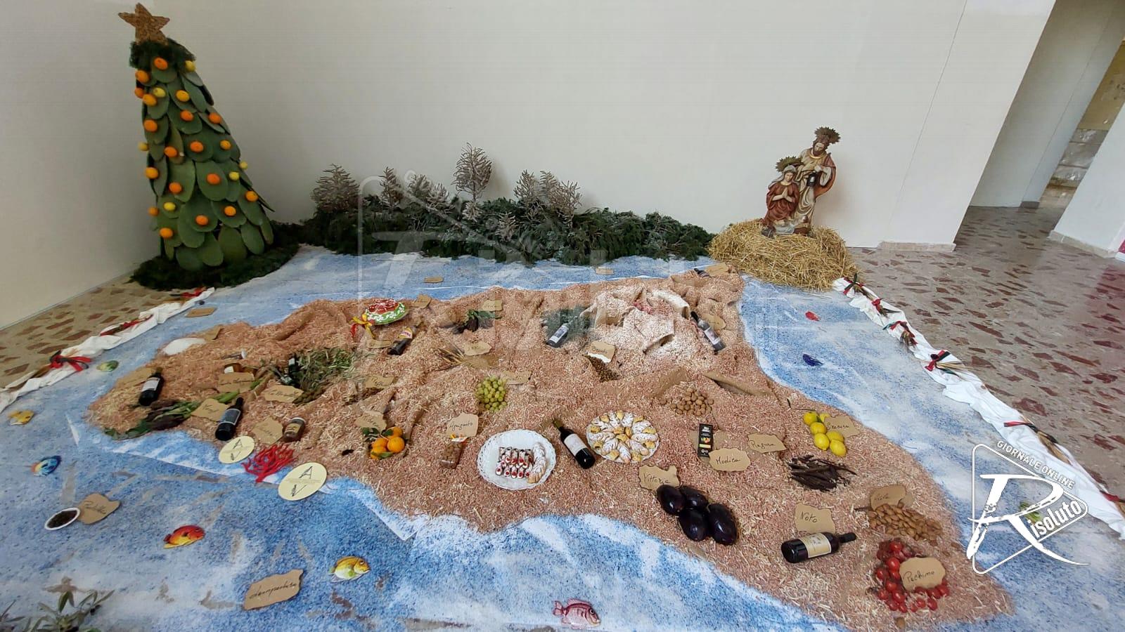 Sciacca, presepe enogastronomico che racconta la Sicilia all’Istituto Amato Vetrano (Video)