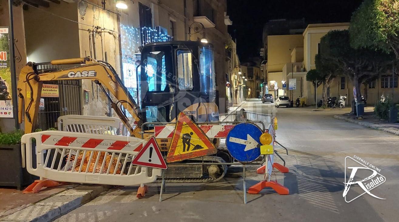 Cedimento fognario in via Incisa a Sciacca, lavori per tutta la settimana