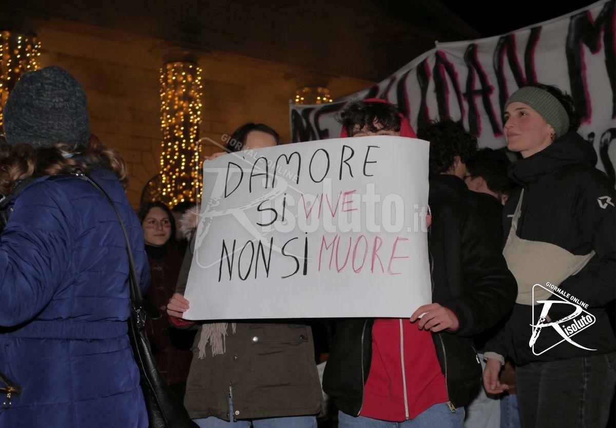 Intesa Sanpaolo, ampio palinsesto di iniziative contro la violenza di genere