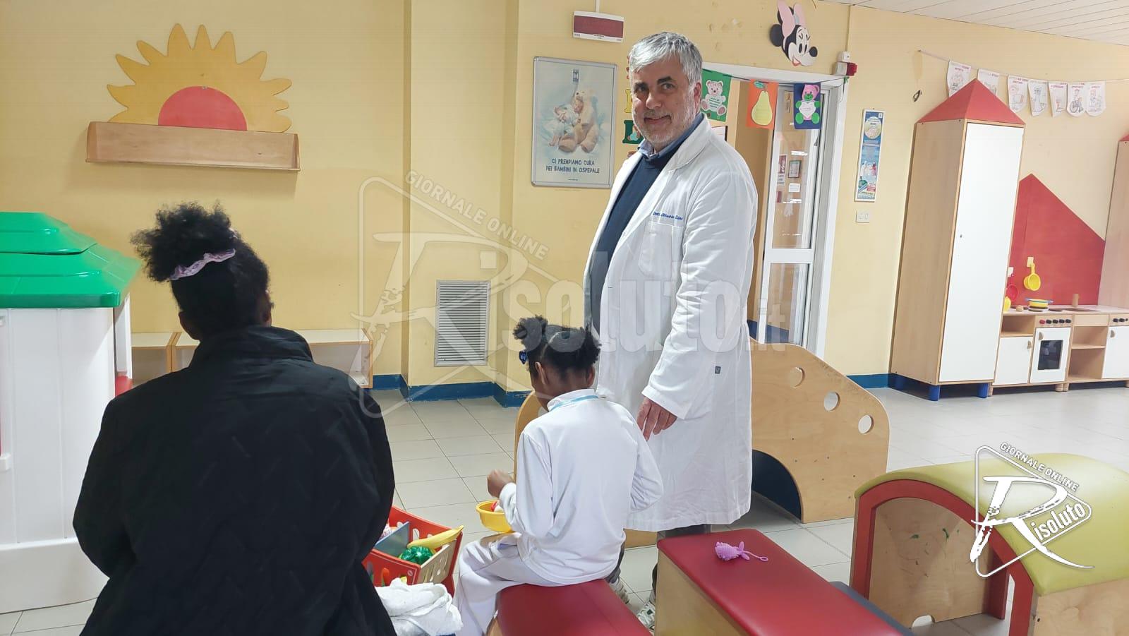 Madre e figlia arrivate con un barcone a Lampedusa e salvate dai medici dell’ospedale di Sciacca (Video)