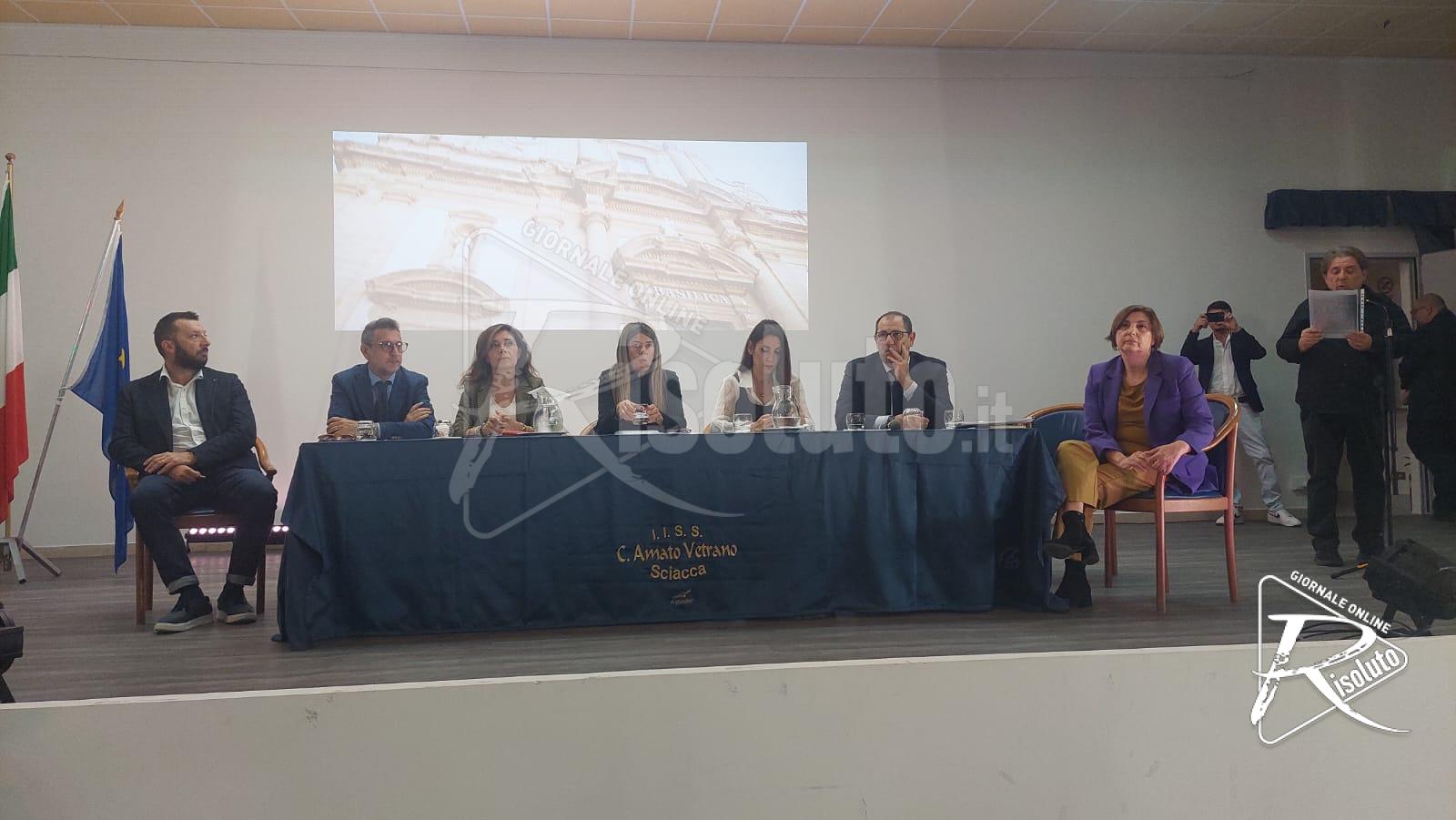 L'assessore Amata a Sciacca al convegno sul turismo: "Il 26 febbraio data utile per le Terme" (Video)