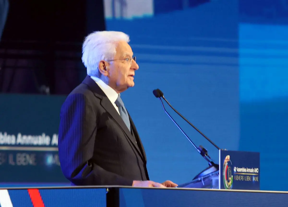Mattarella “Astensione preoccupa, non accontentarsi di una democrazia a bassa intensità”